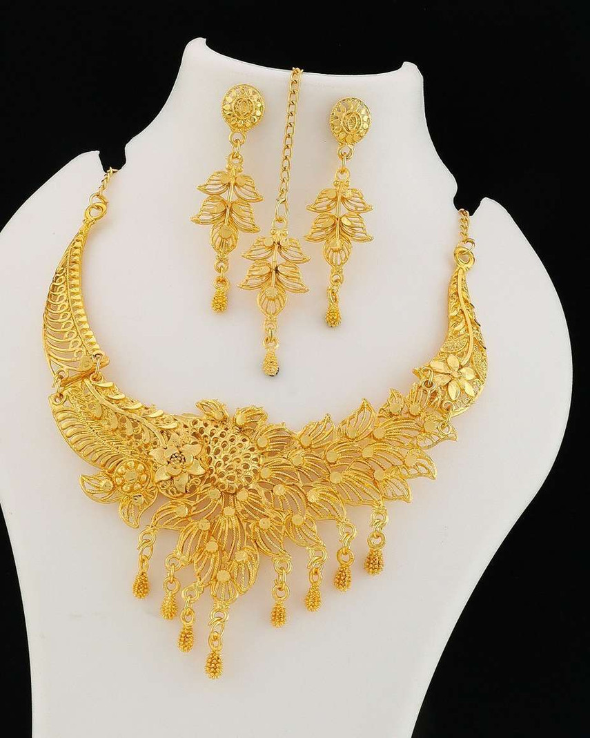 ShopGlobal Alloy Jewel Set (Gold)